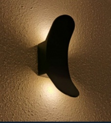 OutdoorWall Light